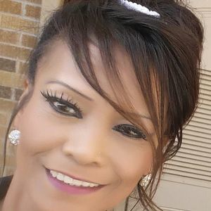 Meet your Posher, Gemma